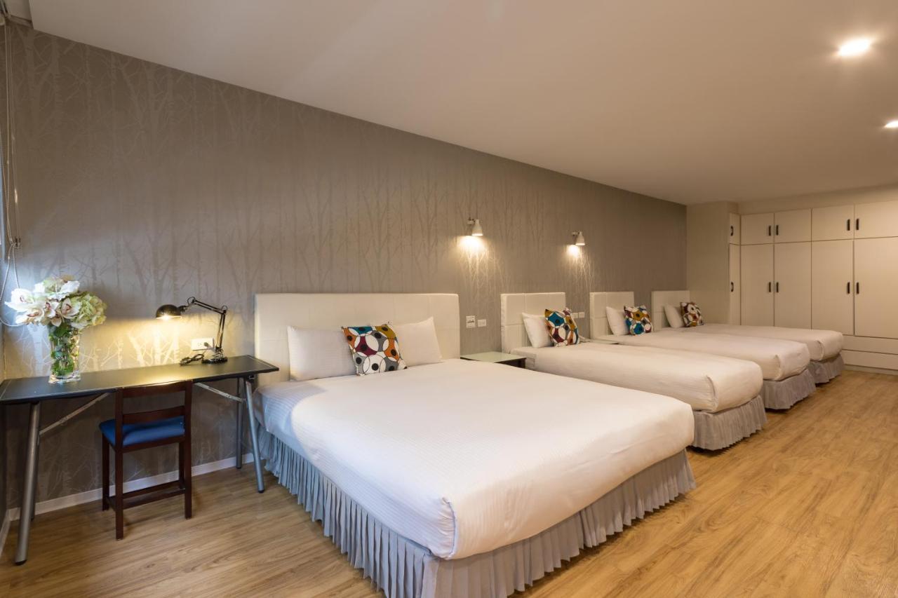 טאינאן Just Enjoy Business Hotel מראה חיצוני תמונה