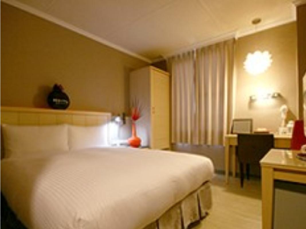 טאינאן Just Enjoy Business Hotel מראה חיצוני תמונה