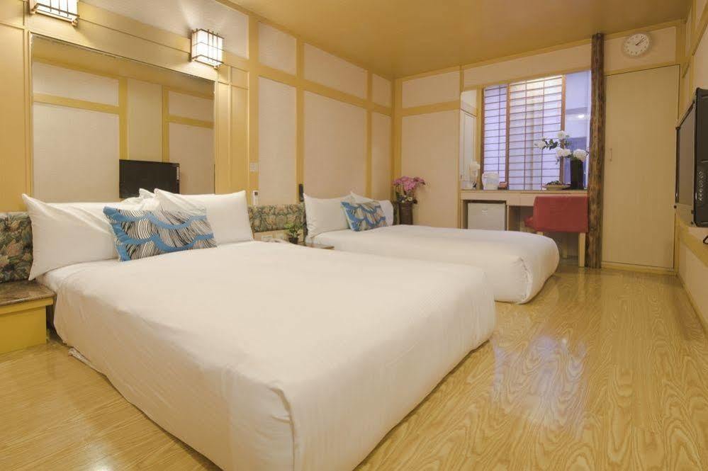 טאינאן Just Enjoy Business Hotel מראה חיצוני תמונה
