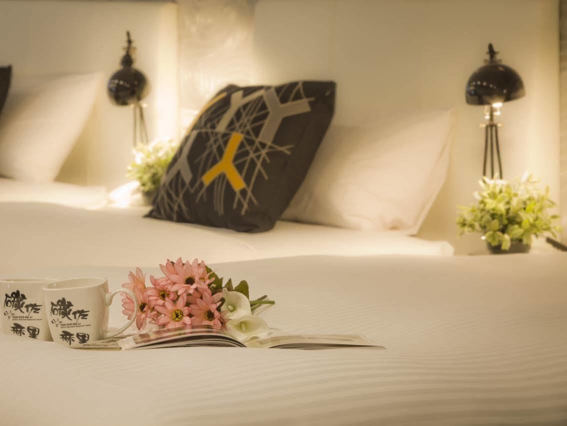 טאינאן Just Enjoy Business Hotel מראה חיצוני תמונה